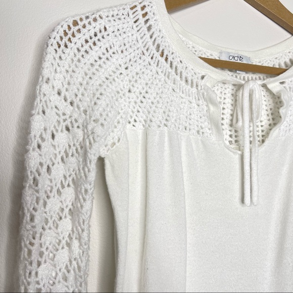 Cache Solid White Crochet Knit Tie Neck 3/4 Bell Sleeve Top Size Small - Picture 4 of 7